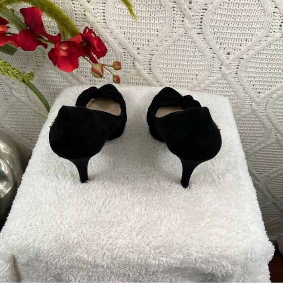 FERGALICIOUS Black Pointed Toe Faux Suede Tie Stiletto Heel Pumps Sz 7.5 Formal - Picture 6 of 9